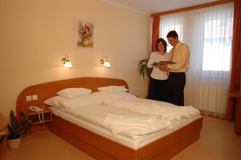 Thermal Panzio Hotel Morahalom Room photo